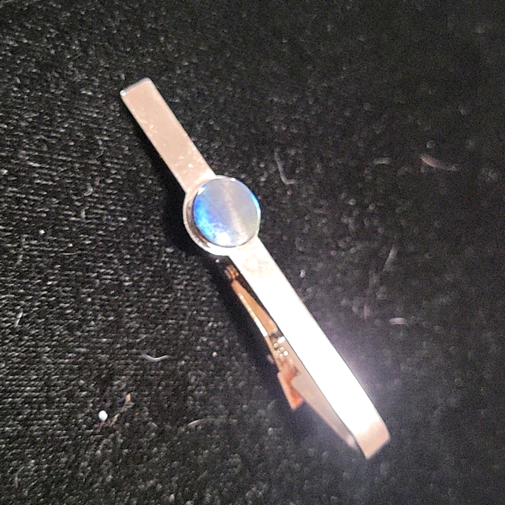 Labrodite tie clip stamped 1818.